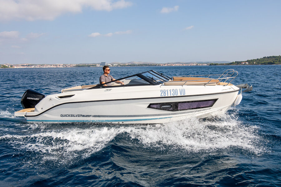 Quicksilver 805 Cruiser